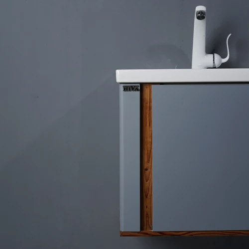 مدل سرینا چوبی طوسی